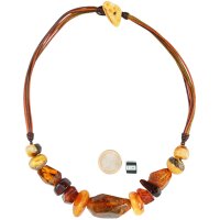 Collier, Bernstein auf Leder