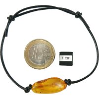 Armband, Bernstein auf Leder