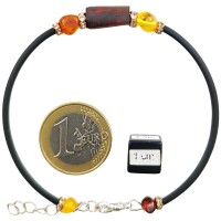 Armband, Bernstein auf Kautschuk